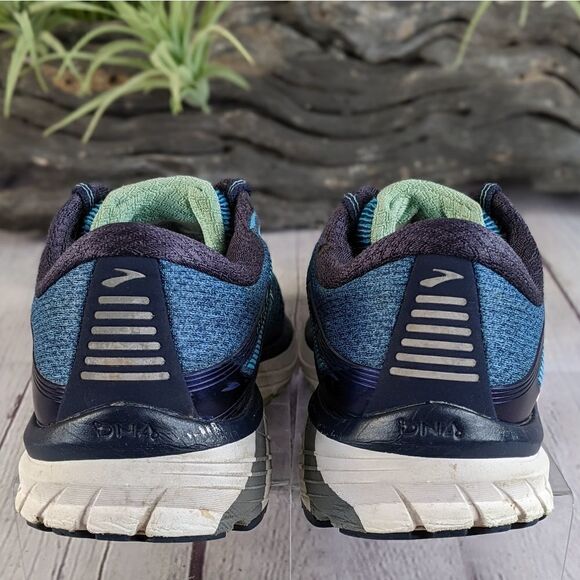 Brooks Adrenaline GTS 18 Road-Running Shoes Sneakers - 8.5 D (Wide) - Picture 5 of 14